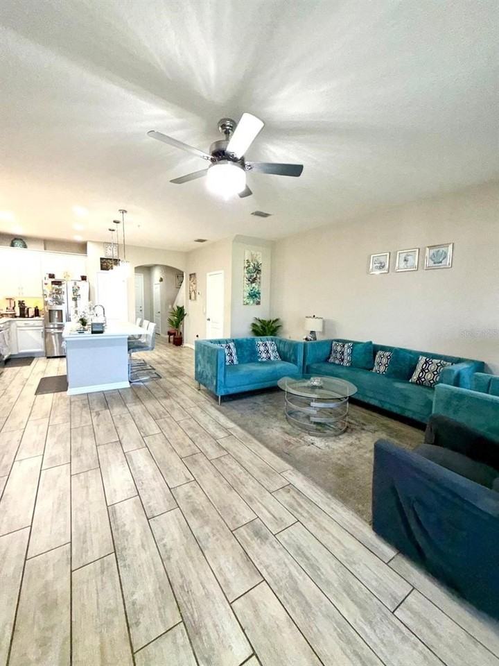 204 Rustic Loop - Photo 7 of 44