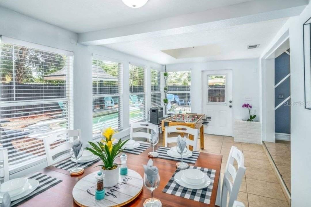 2917 Stetson St - Photo 6 of 32