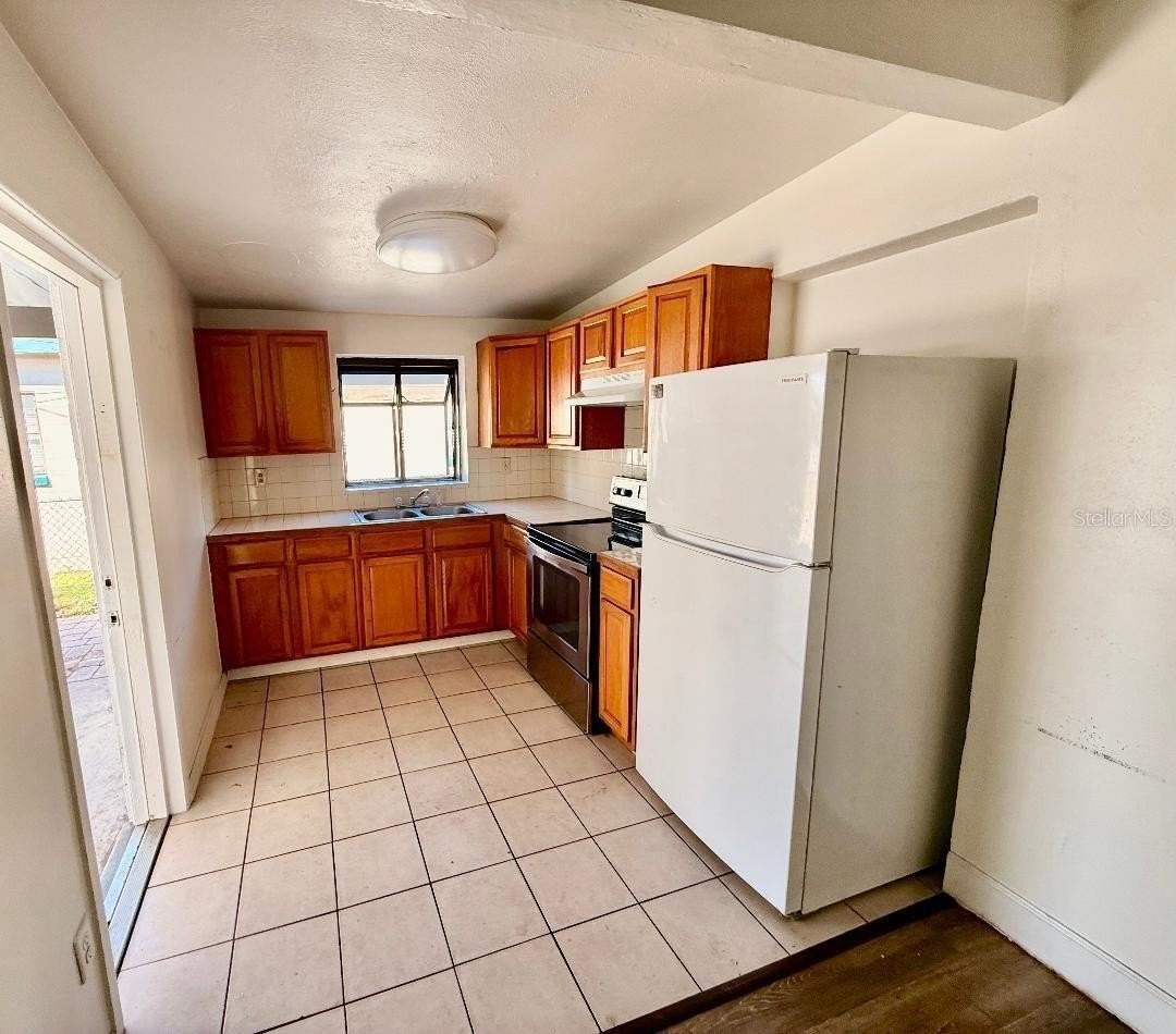 4303 Anderson Rd - Photo 4 of 14