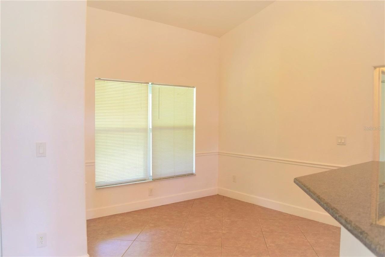 4444 Sw 115th St - Photo 7 of 21