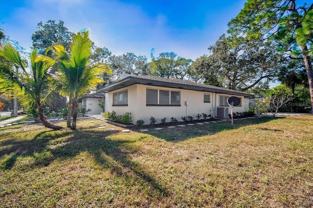 1223 Cocoanut Ave - Photo 1 of 1