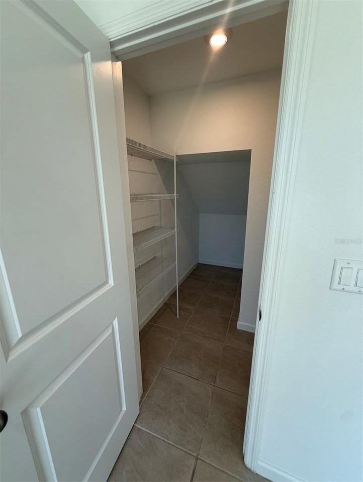 1107 Boardwalk Pl - Photo 7 of 16