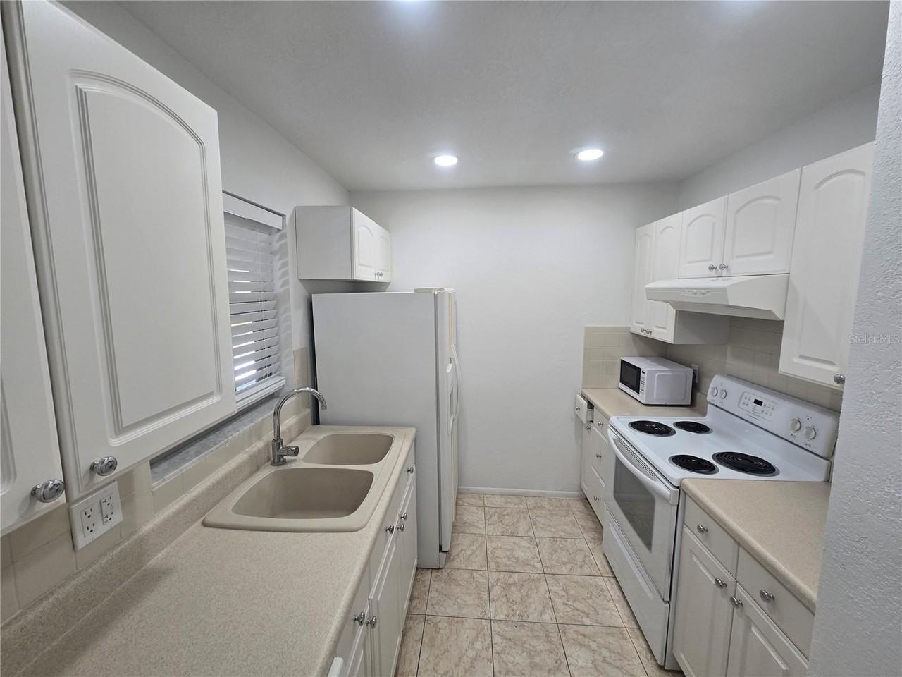 8681 Bardmoor Blvd #305C - Photo 5 of 25