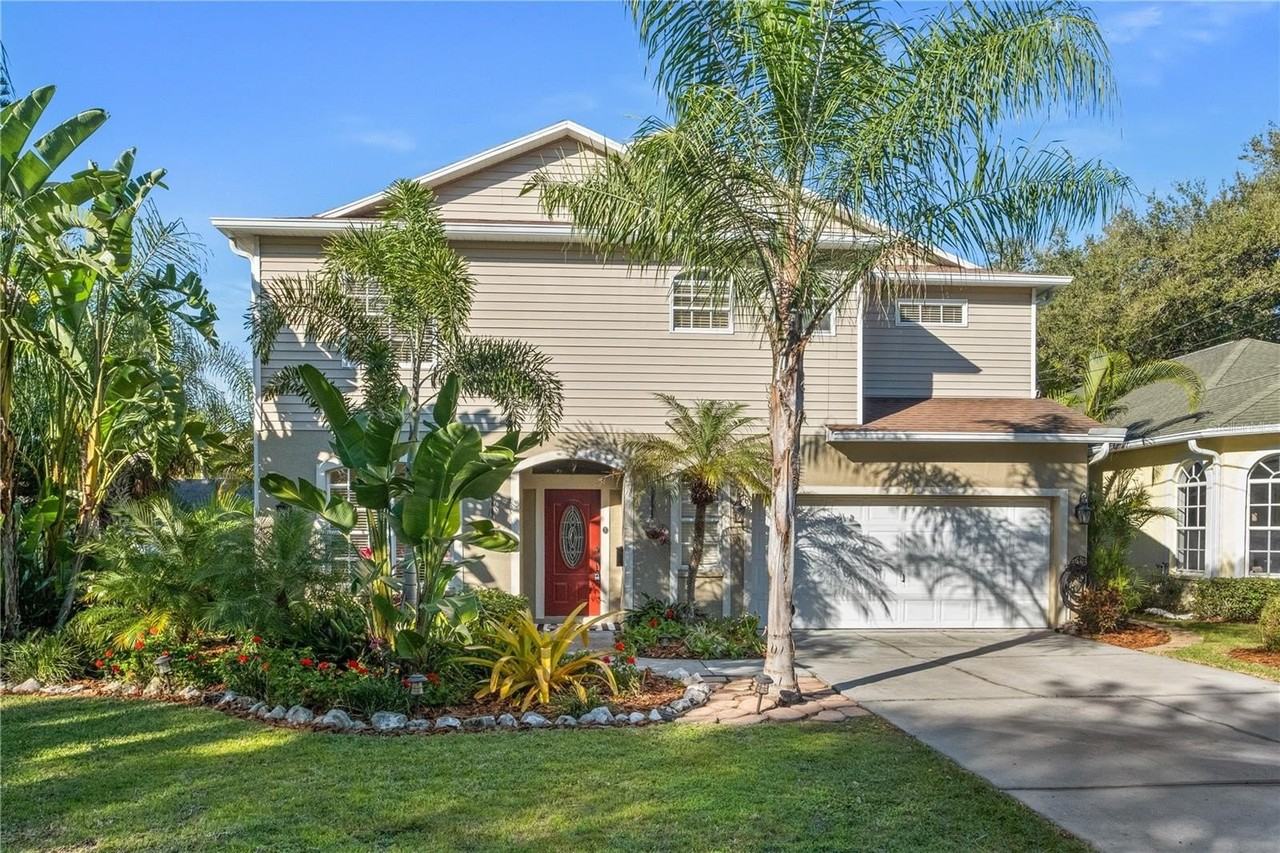 5647 Vermont Ave - Photo 3 of 40