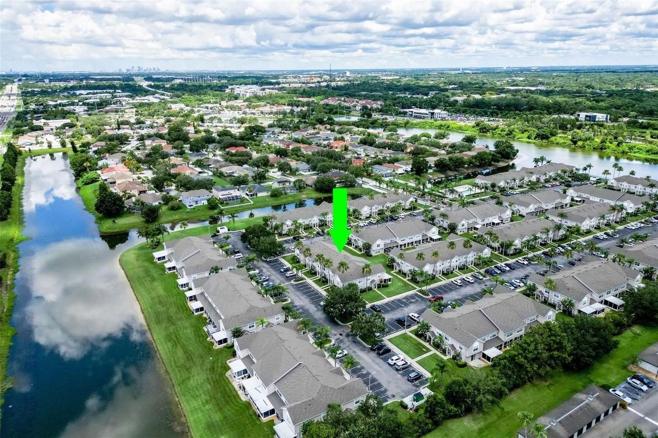 632 Kensington Lake Cir #632 - Photo 3 of 36