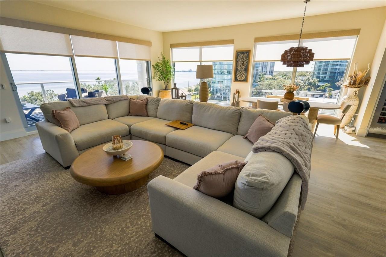 2910 W Barcelona St #604 - Photo 2 of 50