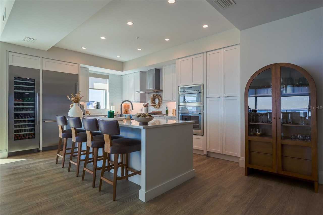 2910 W Barcelona St #604 - Photo 4 of 50