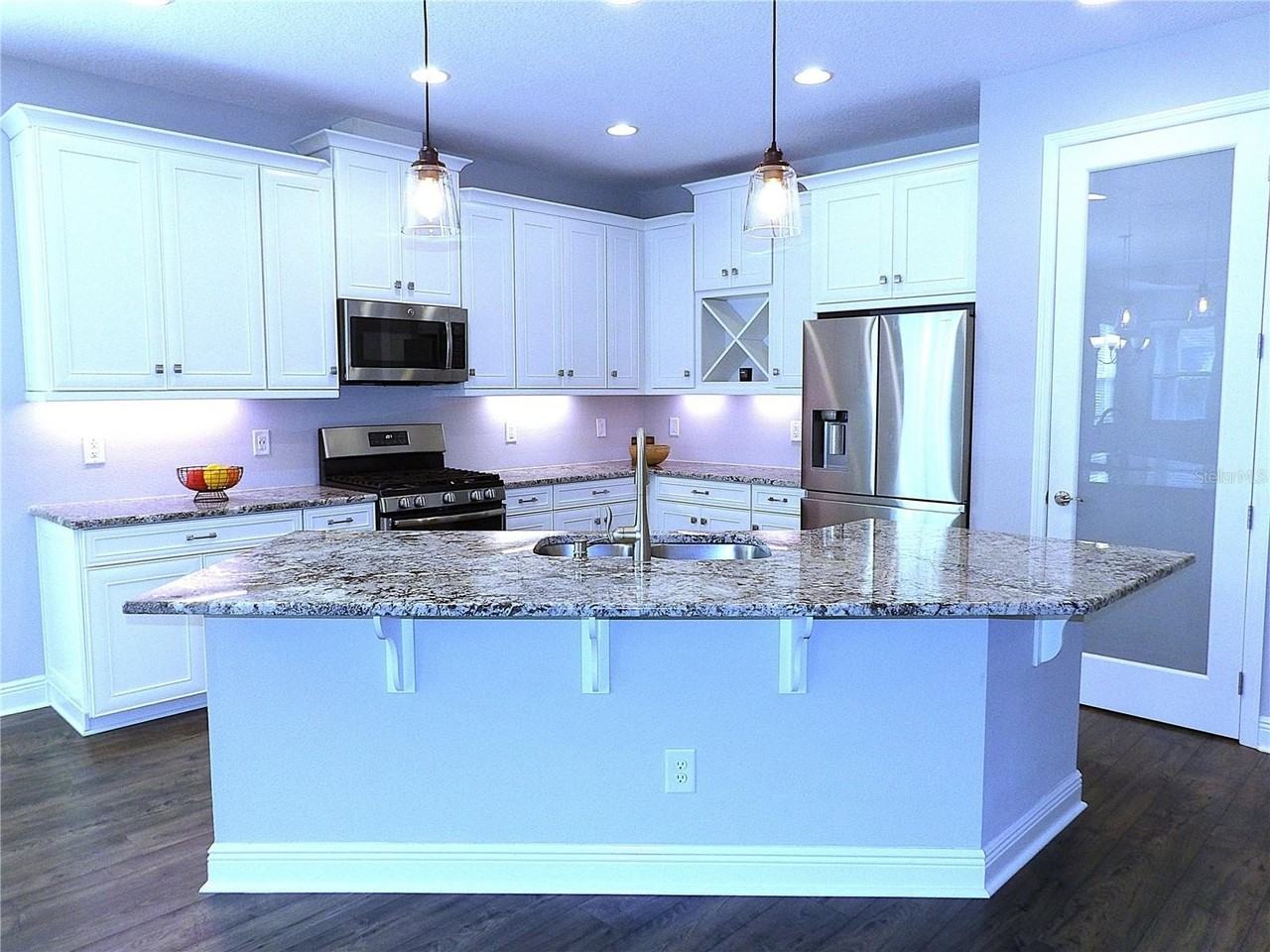 3208 Heart Pine Ave - Photo 5 of 19