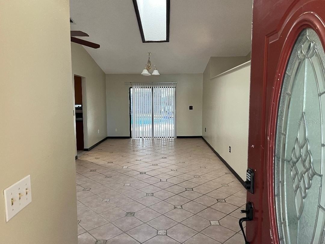 200 Arbor Dr W - Photo 7 of 45