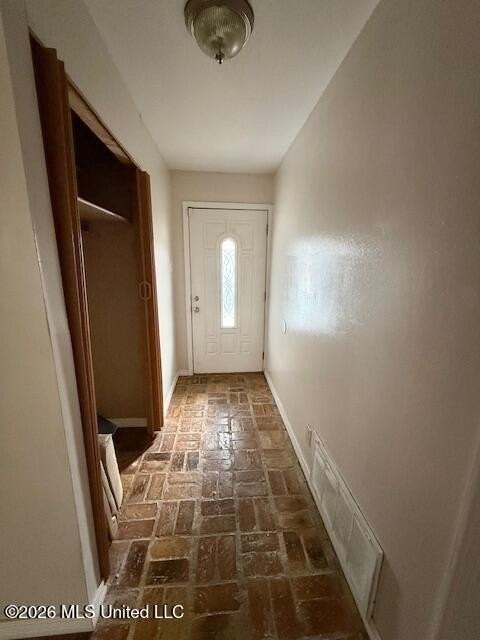 2606 Pinewood Ave - Photo 2 of 17