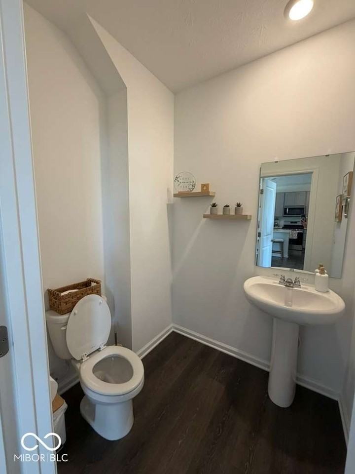 6301 Rhinecliff Dr - Photo 5 of 16