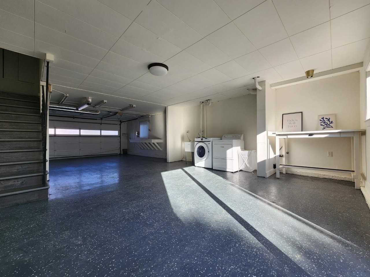 2209 Hamilton Ave - Photo 3 of 26