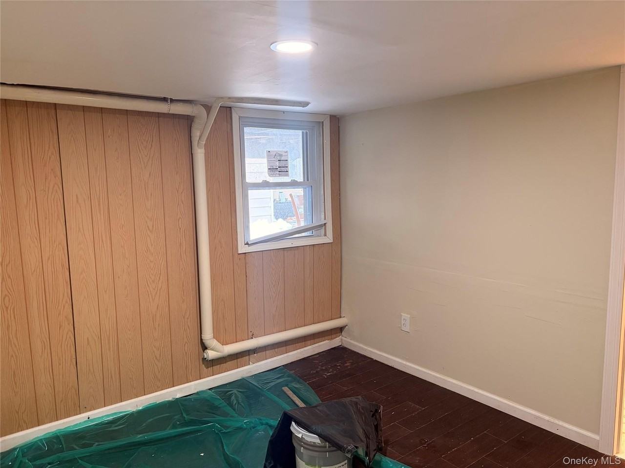 16 Lark St - Photo 5 of 7