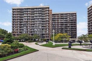 15038 Union Tpke Apt 10l - Photo 1 of 1