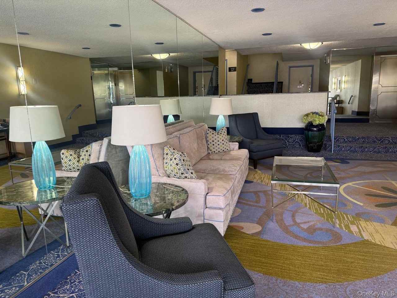 601 Chestnut St Apt A21 - Photo 5 of 26