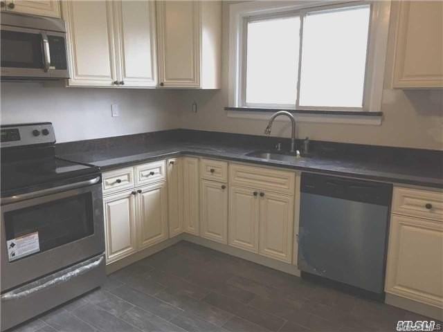 26 W Pine St - Photo 3 of 10