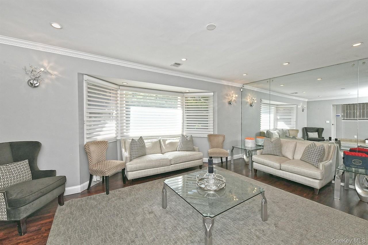 2 Cherrywood Ln - Photo 4 of 31