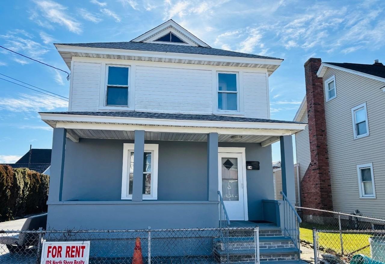 14 1st St