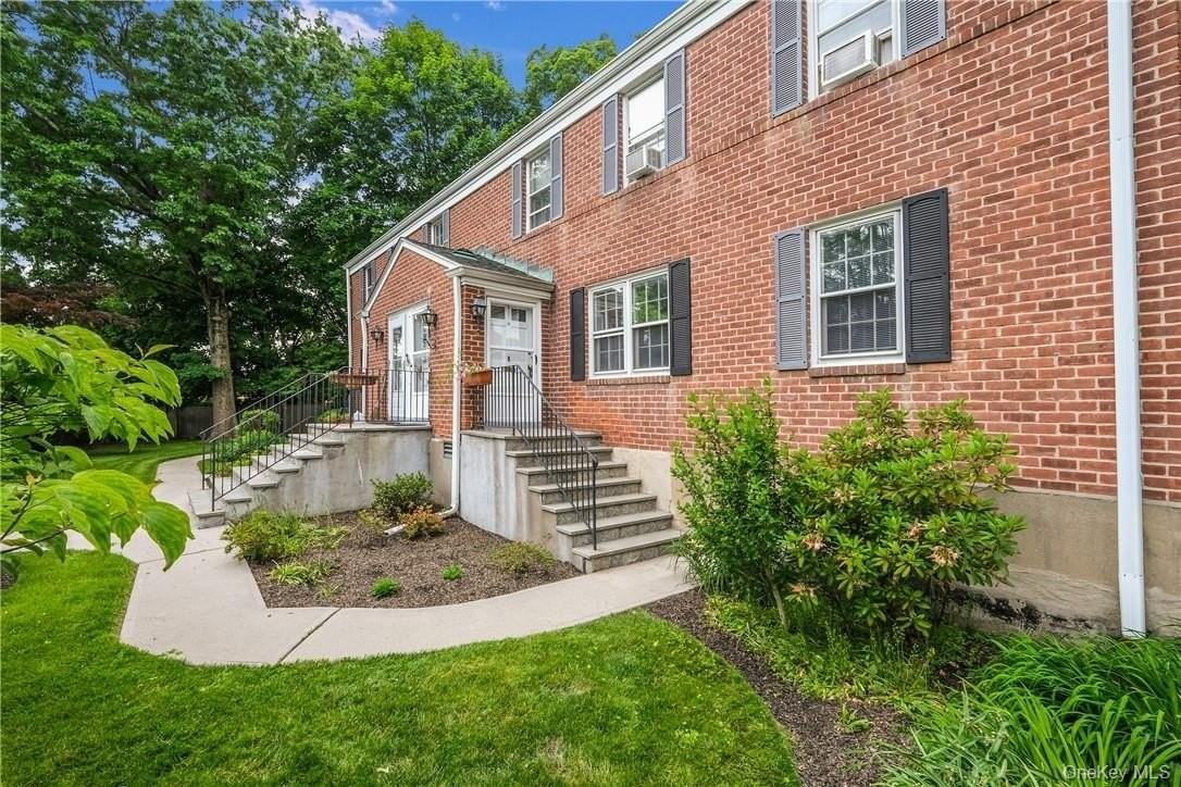 293 Manville Rd Unit D - Photo 2 of 19