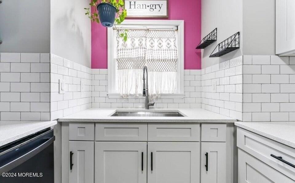 15 Weller Pl - Photo 3 of 20