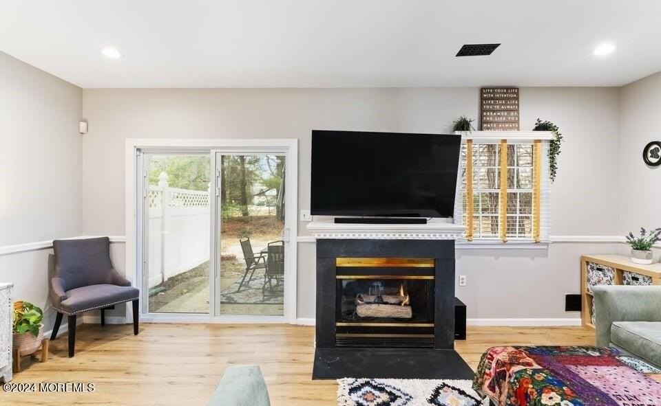 15 Weller Pl - Photo 6 of 20