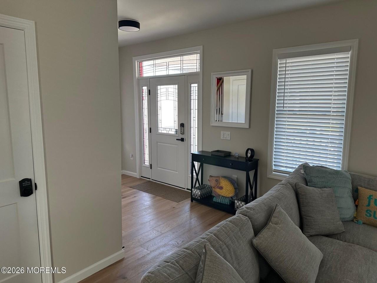 102 New Jersey Ave - Photo 4 of 38