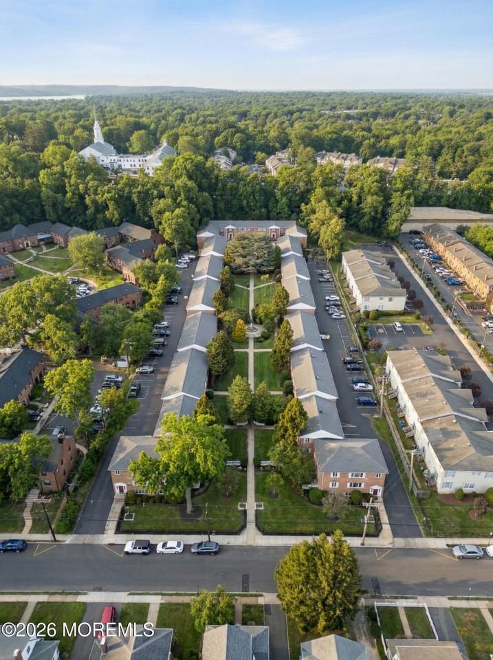 293 Spring St Apt 16a - Photo 3 of 23