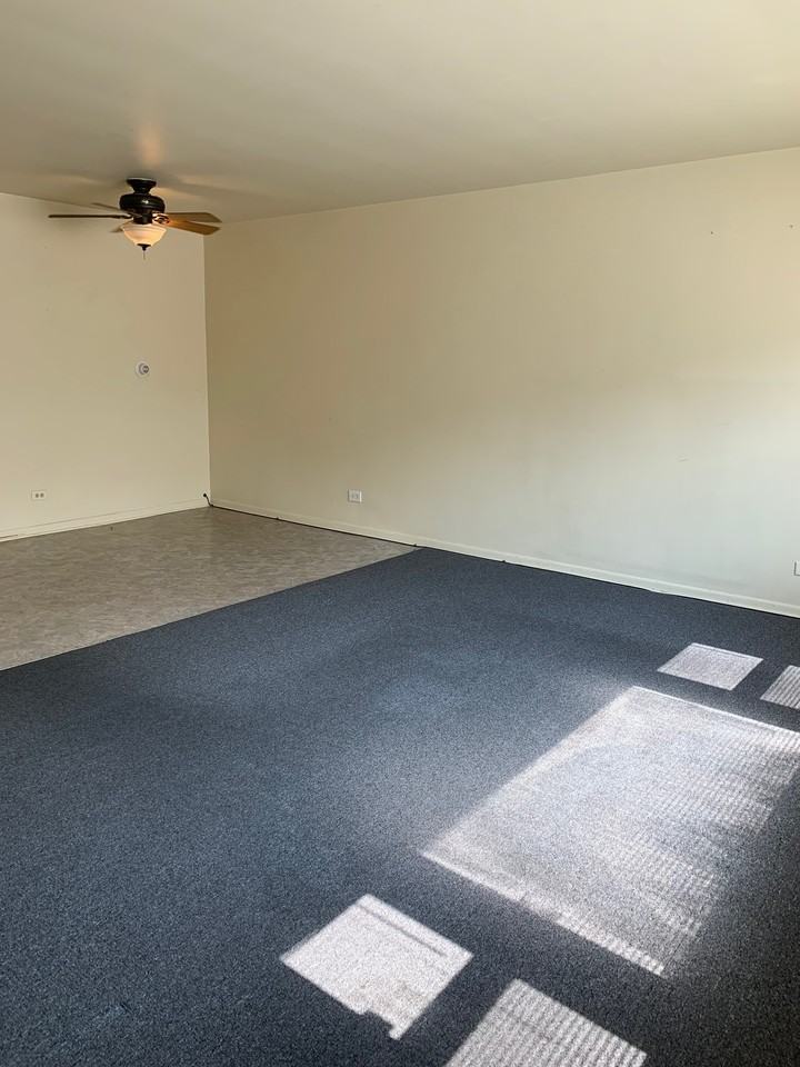 1419 N Broadway - Photo 3 of 6