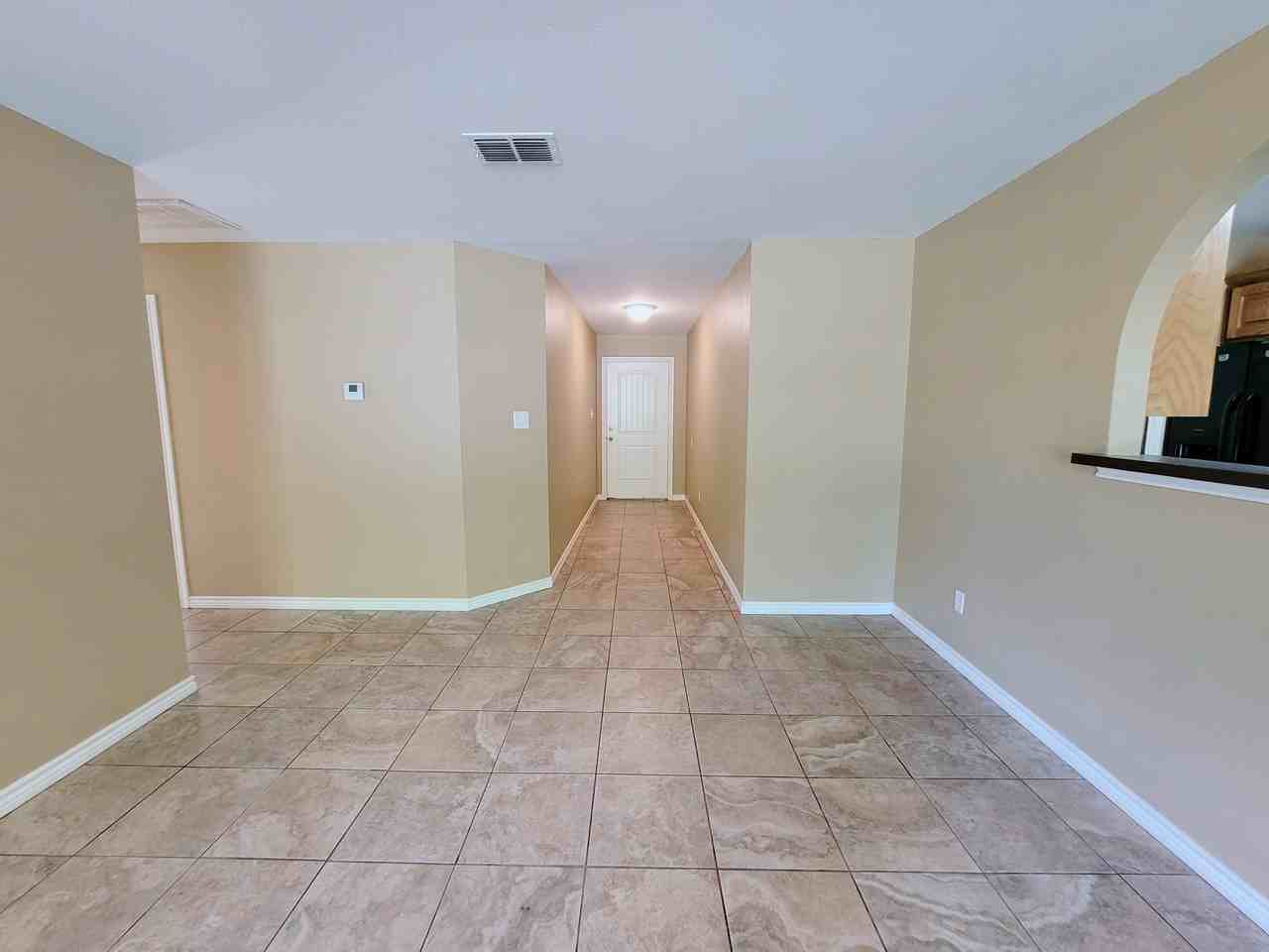 210 Elm Street - Photo 6 of 17