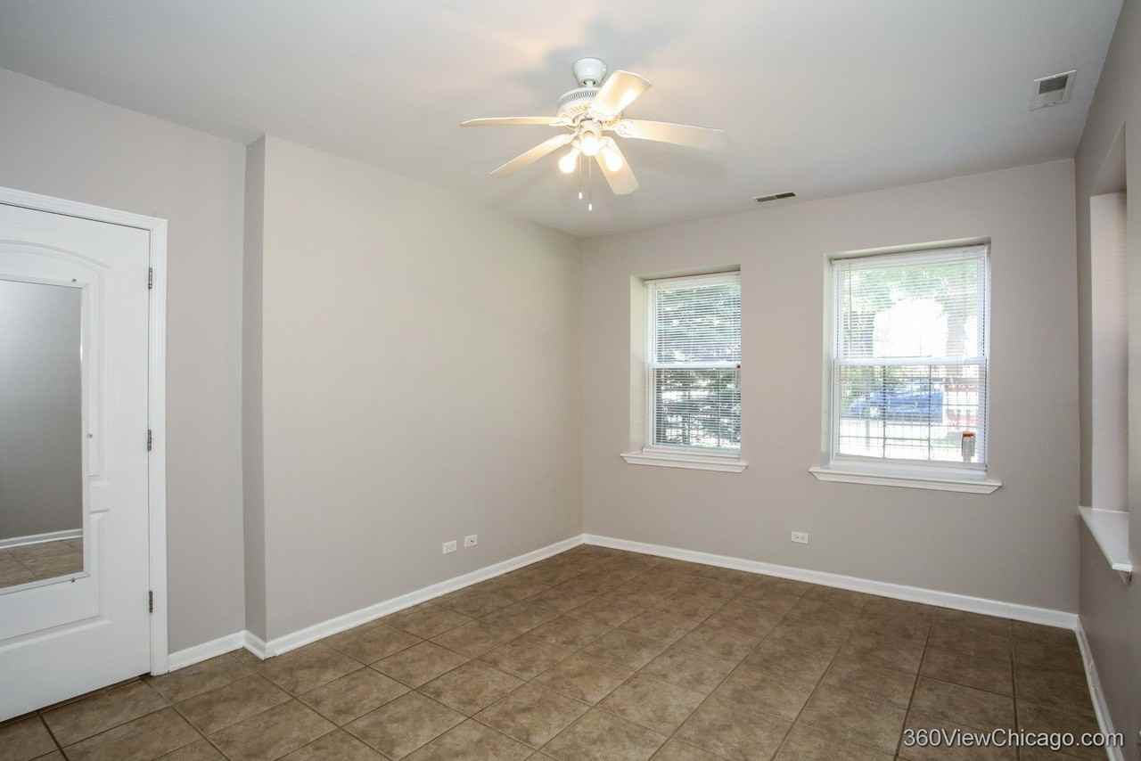 4941 N Saint Louis Ave Unit G - Photo 2 of 16