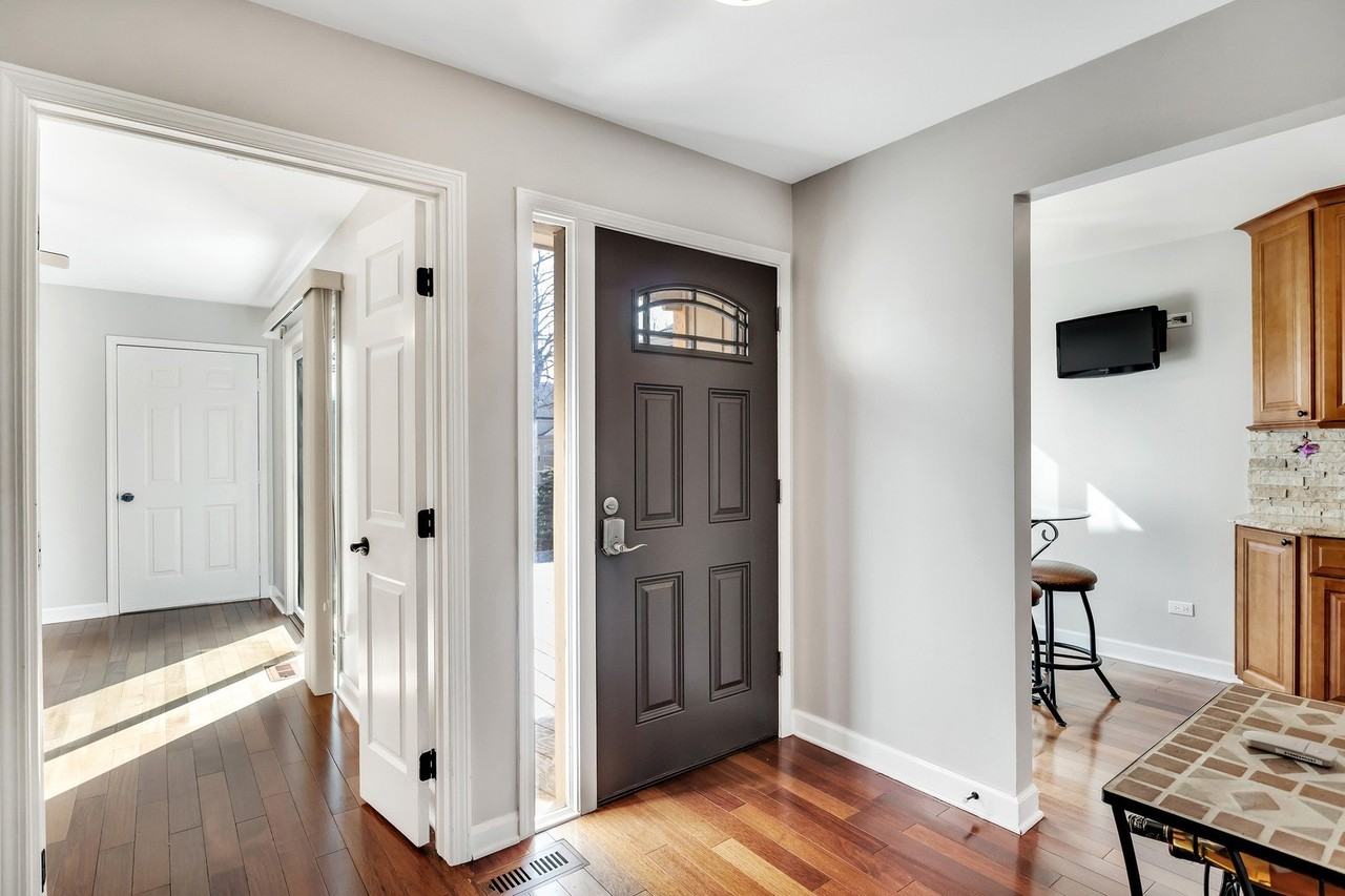 66 Hunt Trl - Photo 3 of 46