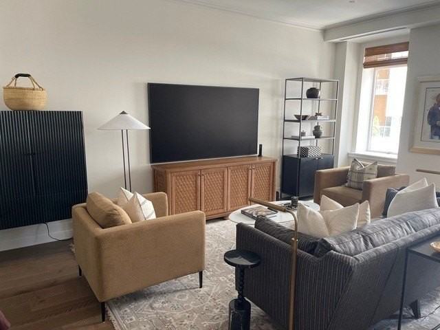 435 N Michigan Ave Unit 611 - Photo 5 of 48