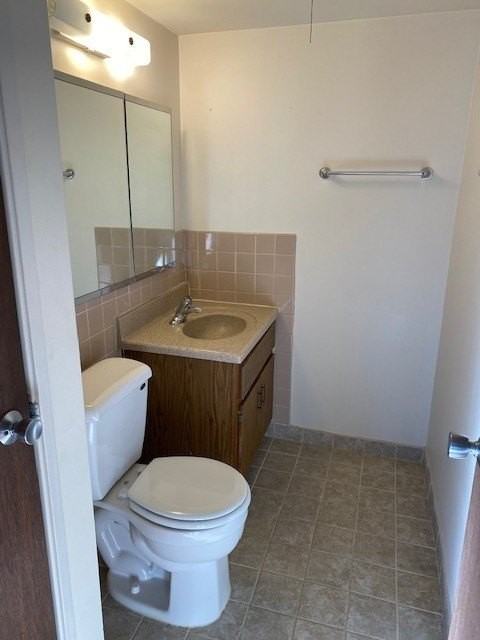 5S100 Pebblewood Ln #D2 - Photo 6 of 21