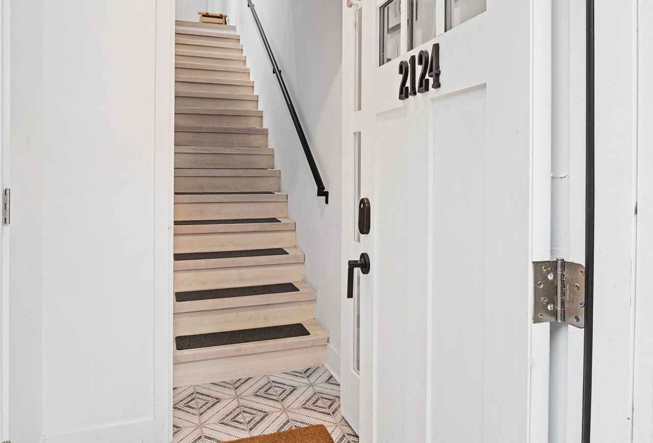 2124 N Sedgwick St Unit Ch - Photo 4 of 20