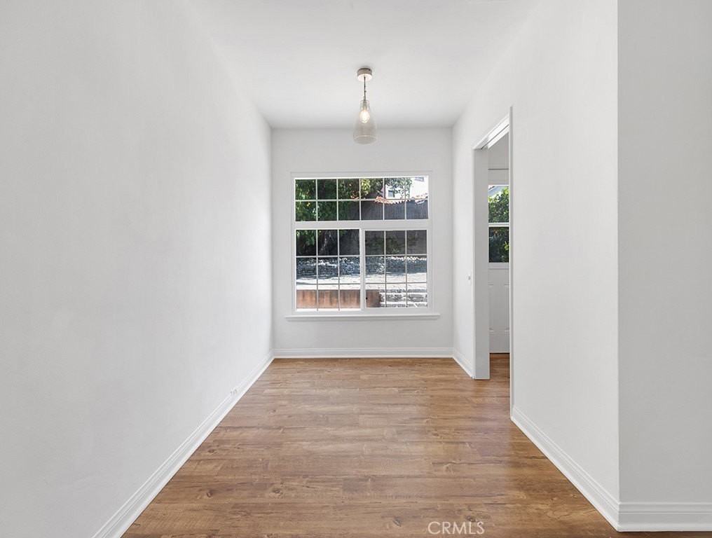 3413 Encinal Ave - Photo 5 of 15