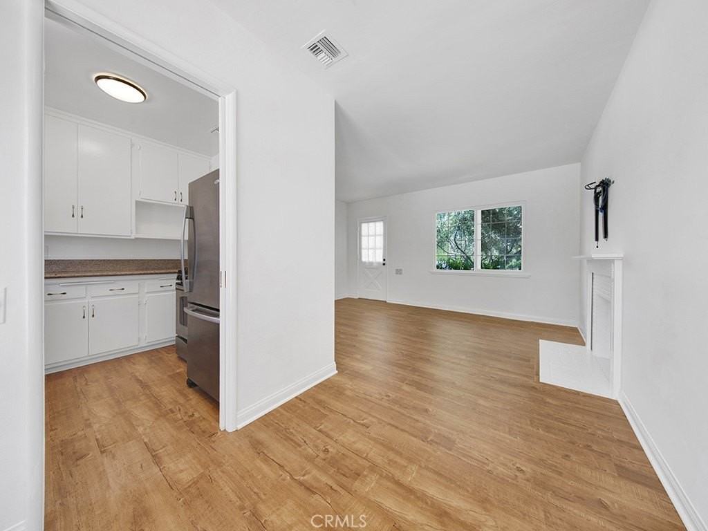 3413 Encinal Ave - Photo 6 of 15