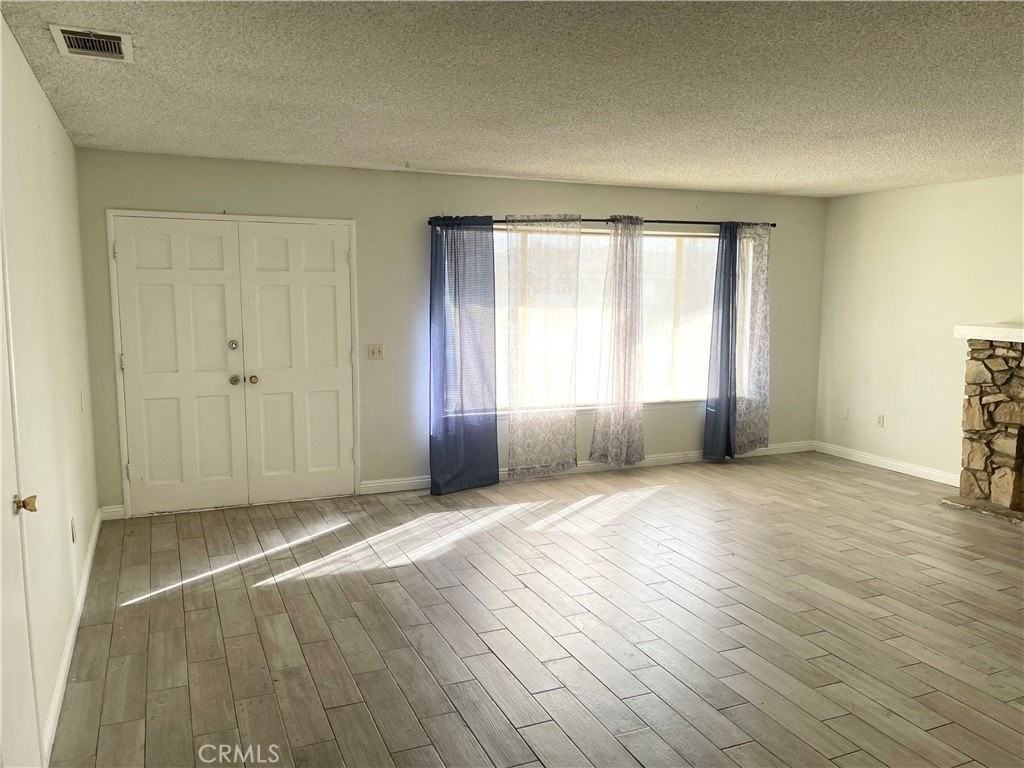 830 W Rosewood St - Photo 6 of 18