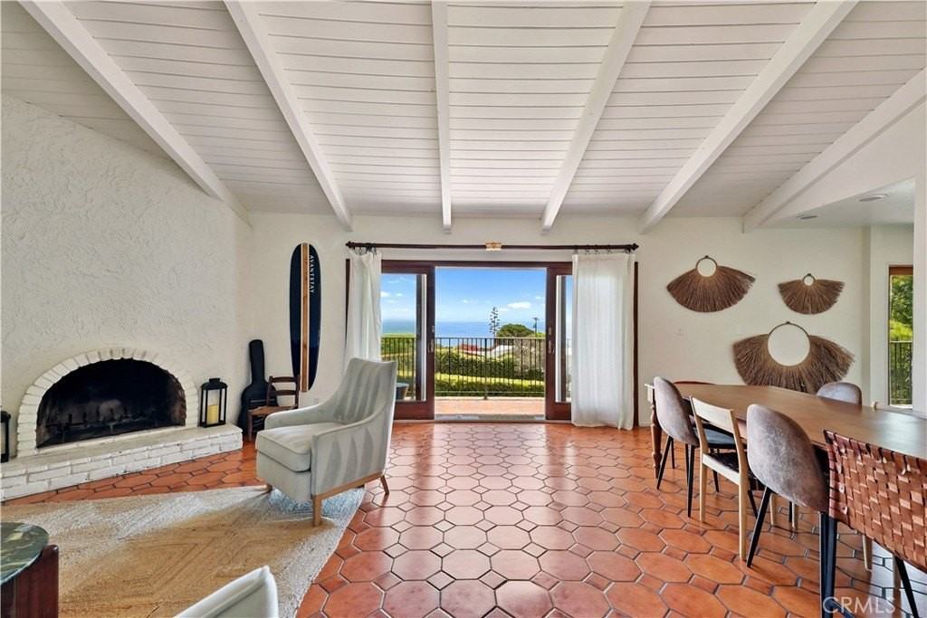 7161 Grasswood Ave - Photo 7 of 50