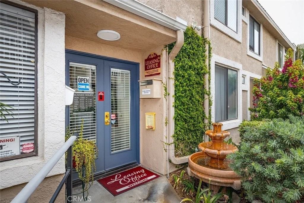 2265 Denair Ave - Photo 3 of 14