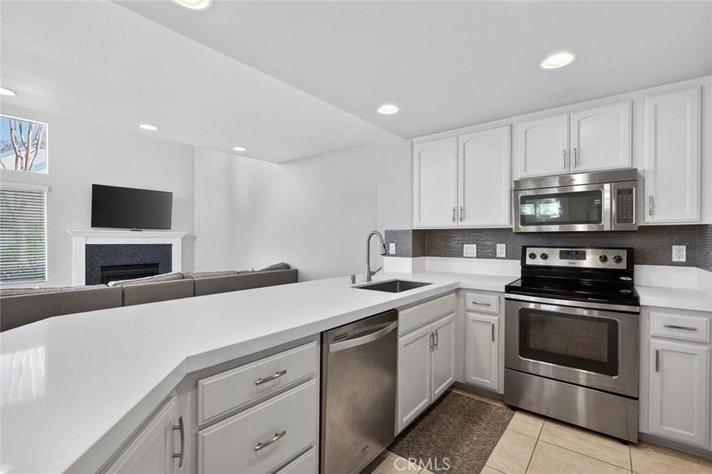 9 Fallingstar #15 - Photo 3 of 36