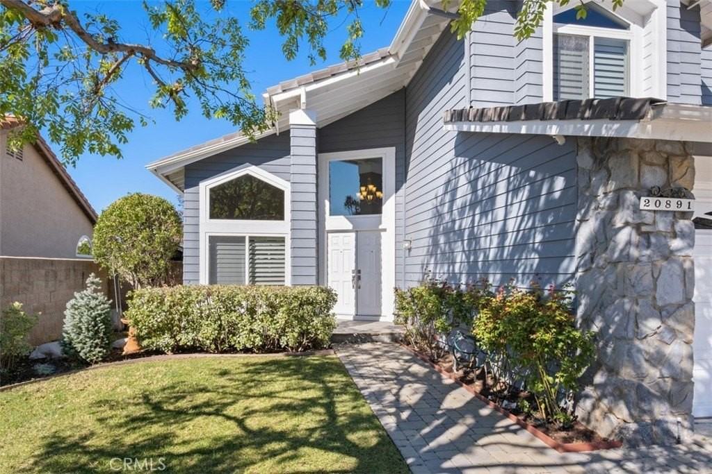 20891 Porter Ranch Rd - Photo 4 of 50