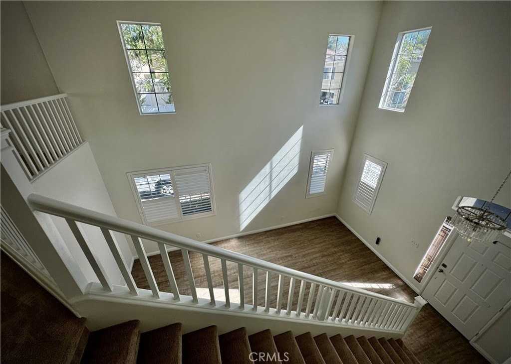 32 Melrose Dr - Photo 6 of 43