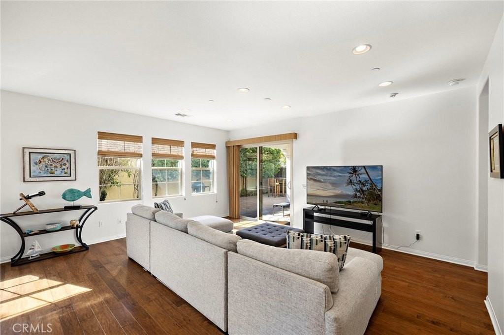 1 Picaflor St - Photo 3 of 10