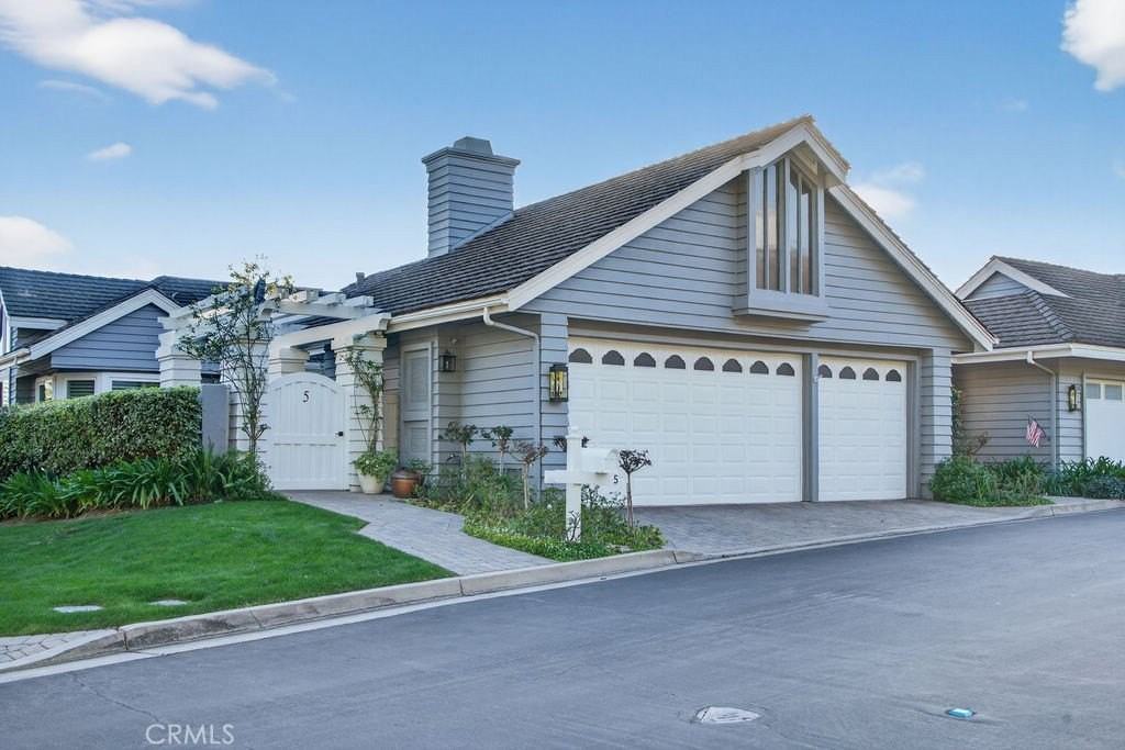 5 Northampton Ct #103 - Photo 2 of 50