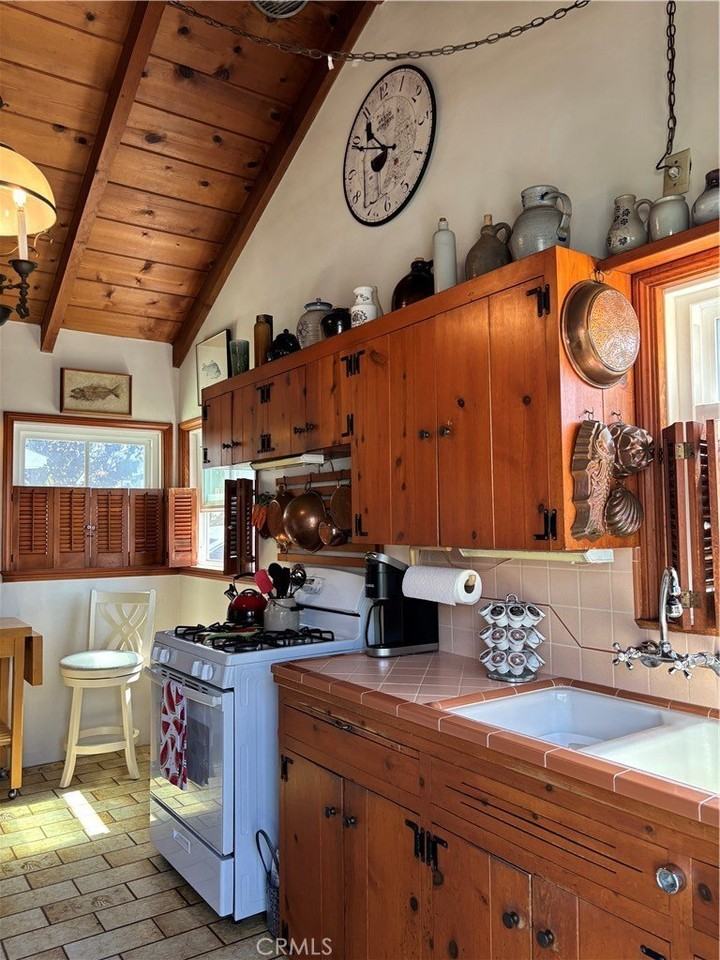 154 W Avenida Alessandro - Photo 4 of 42