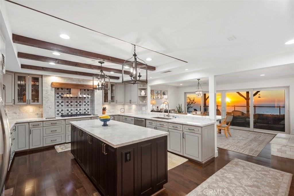 314 S La Esperanza - Photo 3 of 36