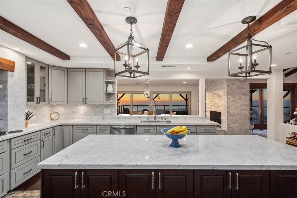 314 S La Esperanza - Photo 4 of 36