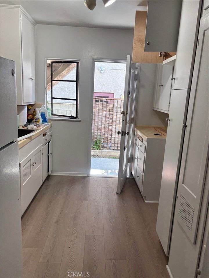 1263 E Ocean Blvd - Photo 3 of 18