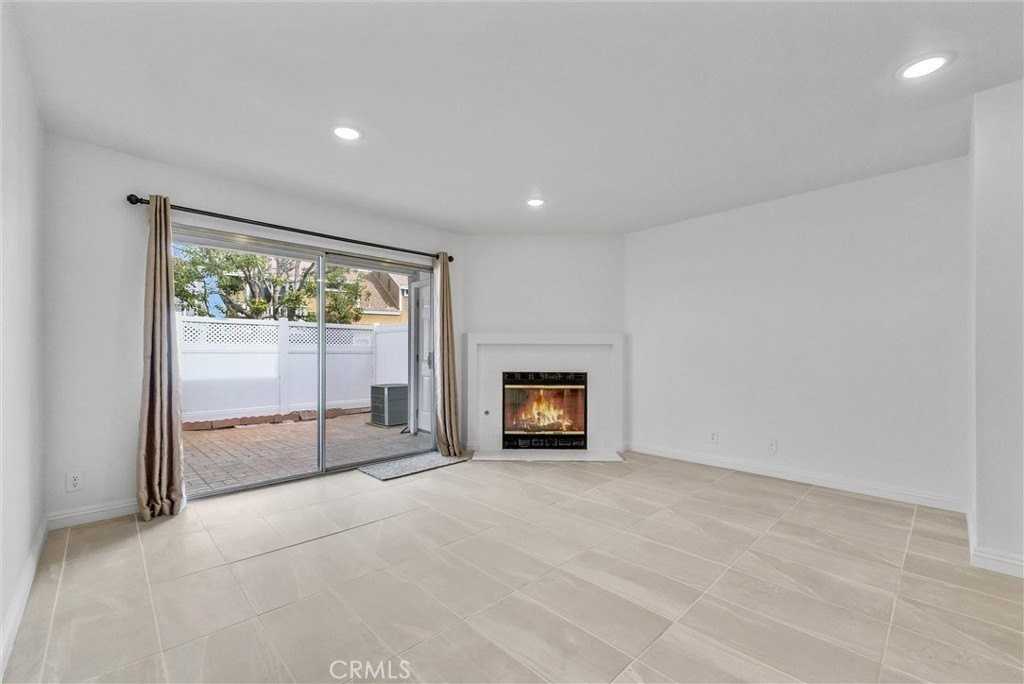 12 Candlewood Ln - Photo 7 of 38