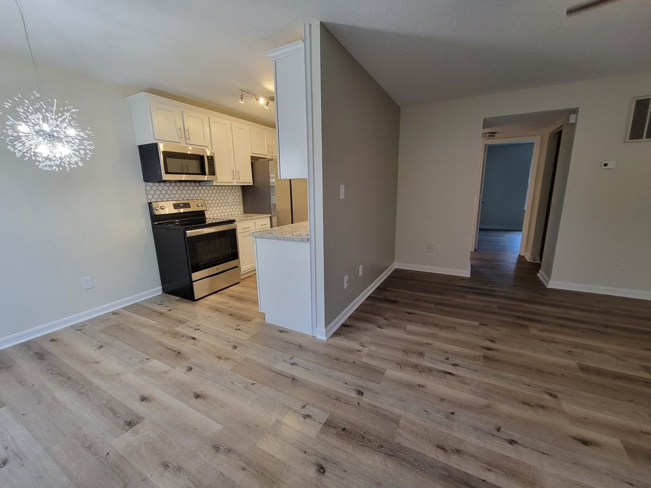 124 Topfield Road (New) - Photo 3 of 10